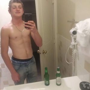 Meet your Posher, Kyle